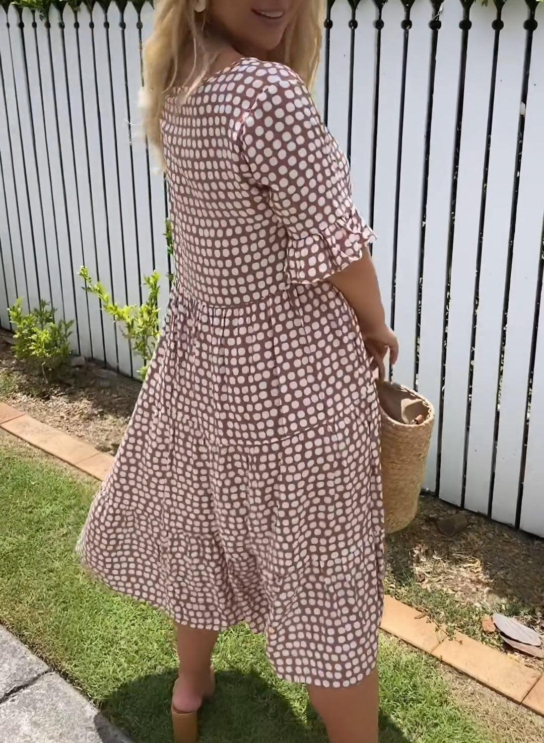 Kortærmet Midi-Kjole Til Kvinder Med Polka Dot Design, Let Åndbart Stof, Afslappet Pasform Til Sommer-5