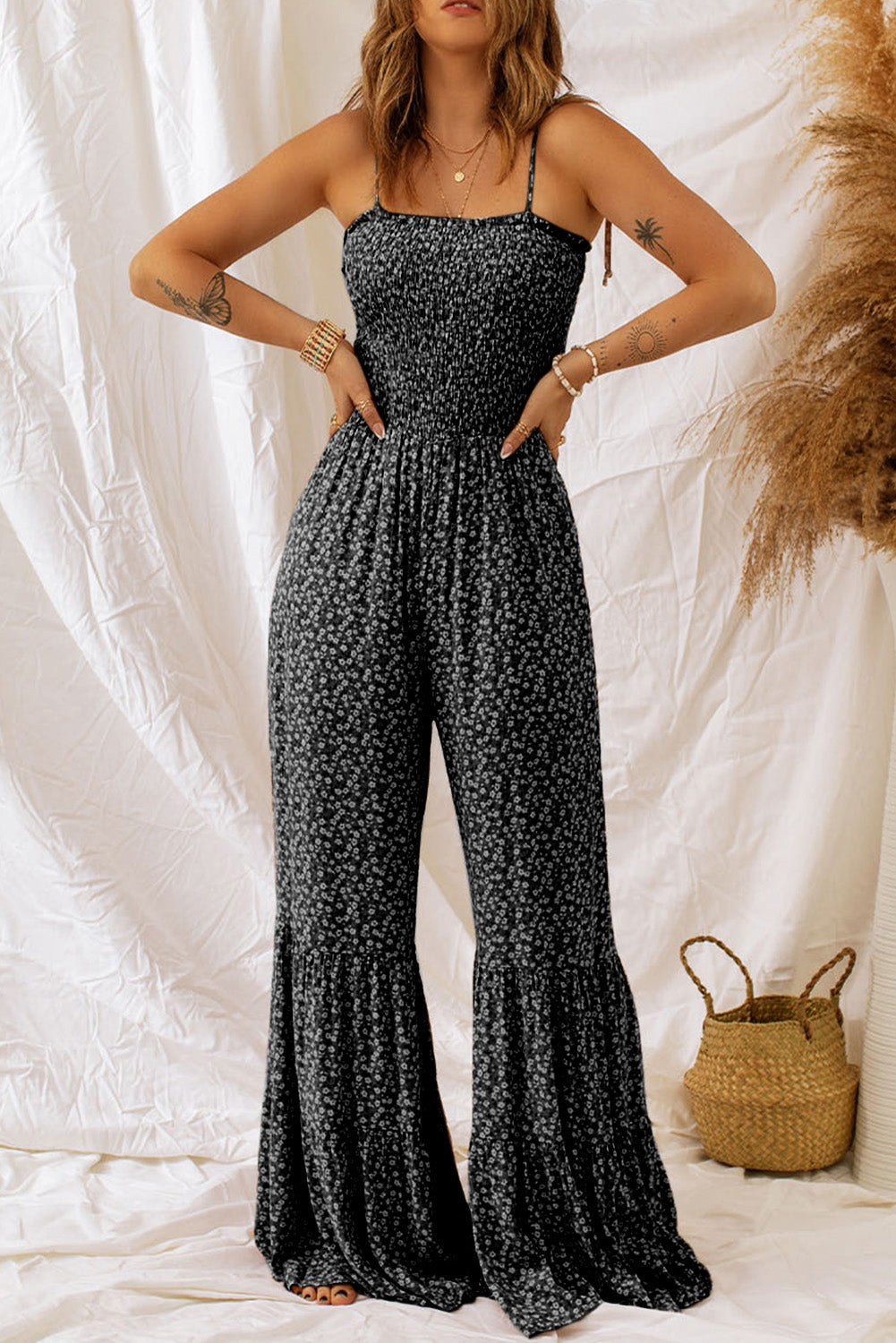 Letvægtig og flatterende kvinders jumpsuit – smocket top, blødt bomuld, til sommerudflugter 3