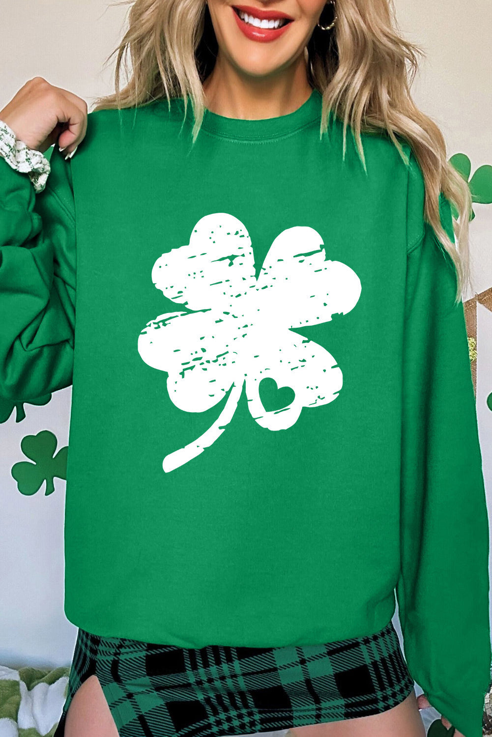 Blød og afslappet kvinders sweatshirt – kløvermønster, bomuldsblanding, til St. Patrick's Day 3