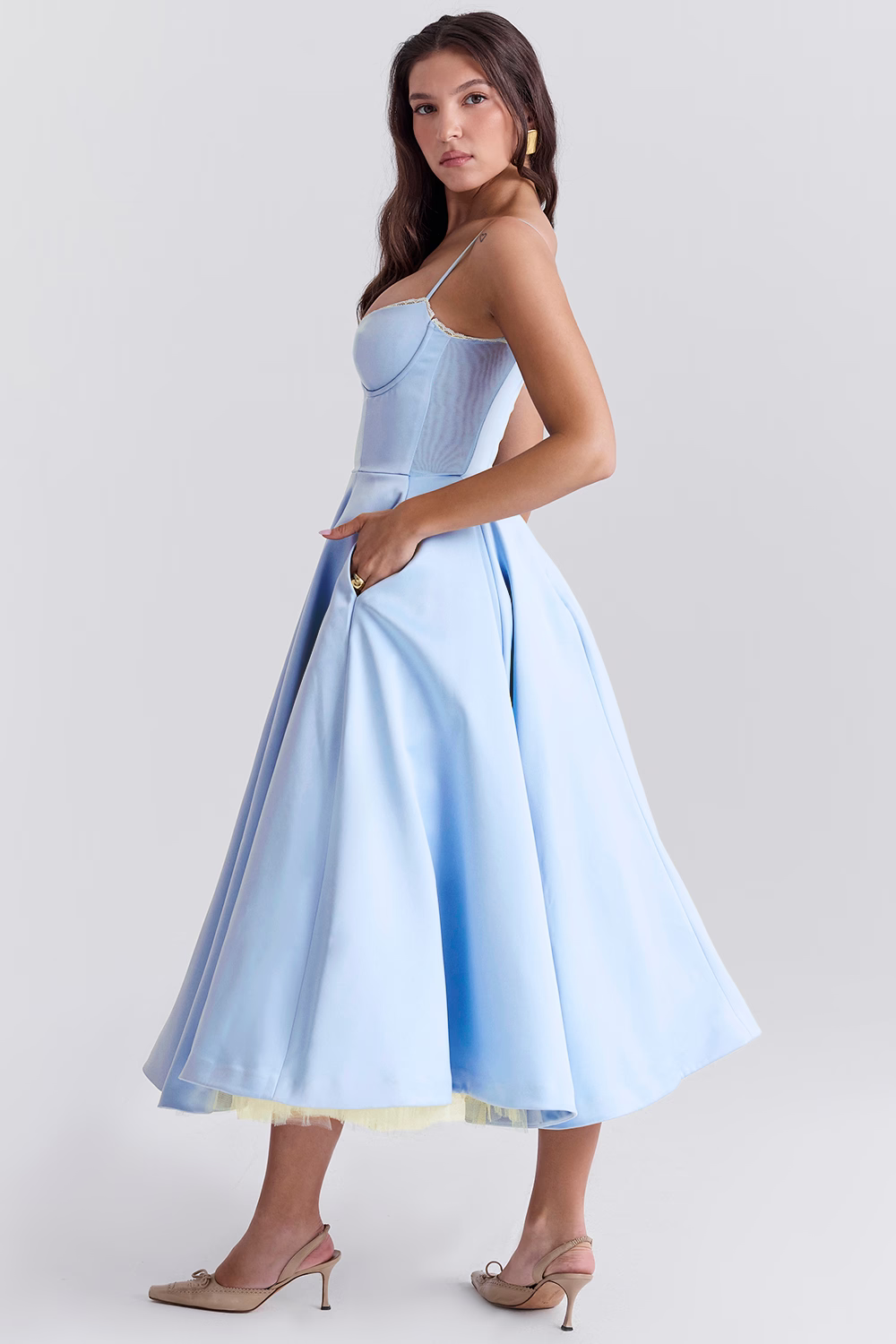 Elegant Midi Kjole I Satin Med Spaghetti-Stropper Og Tylnederdel Til Kvinder-4