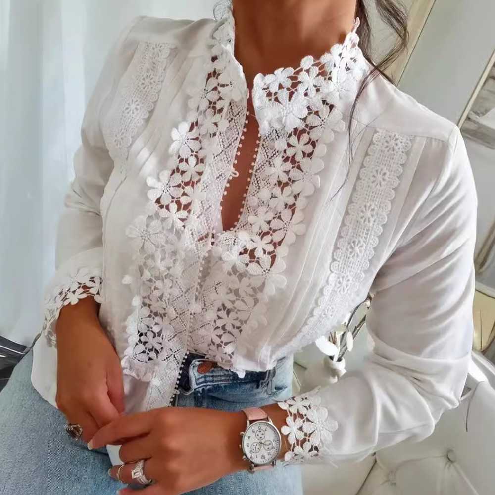 Flatterende kvinders bluse – blomstermønster med blonder, holdbart materiale, til festlige lejligheder 2