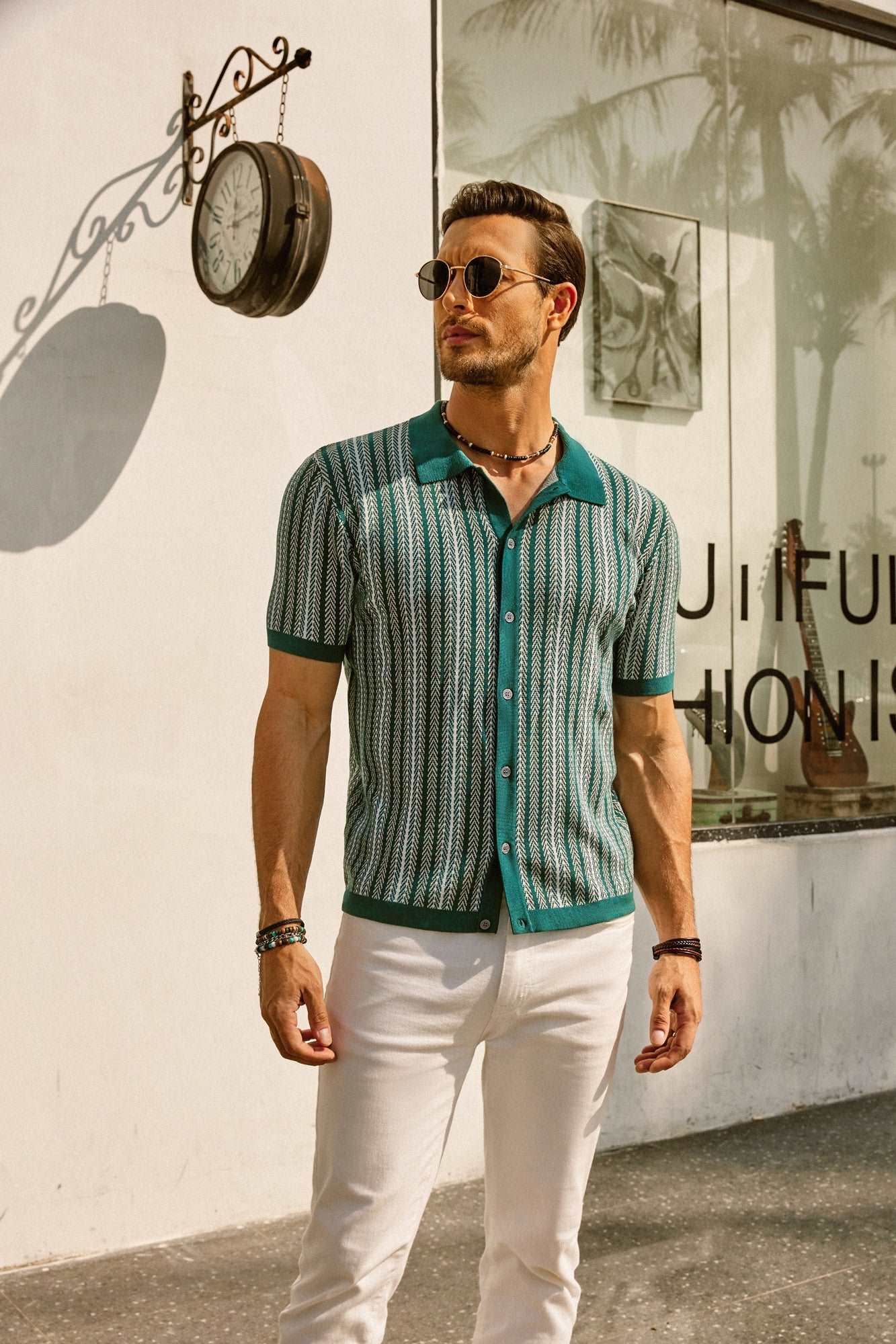 Retro Polo Skjorte til Mænd i Åndbart Stof med Vintage Design og Tidløse Vertikale Striber 6