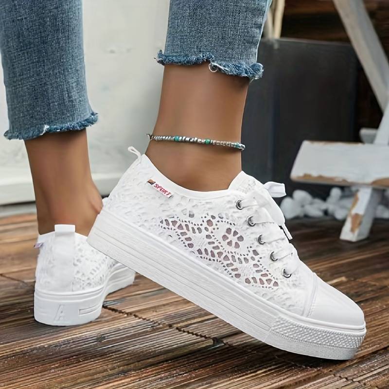 Sneakers med Spids Design i Sort-Hvid, Atmungsaktive og Komfortable til Hverdagsbrug 1