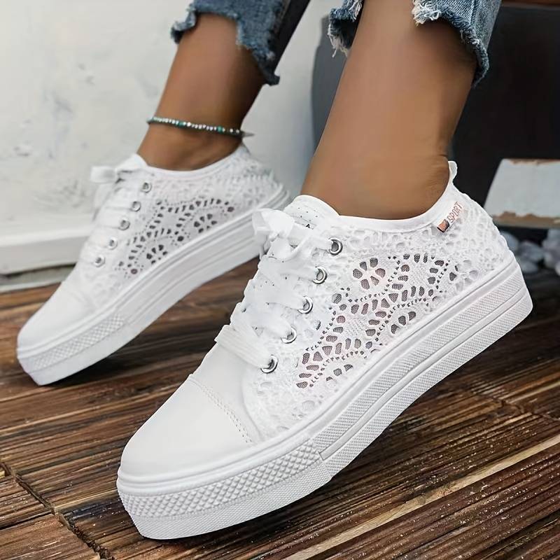 Sneakers med Spids Design i Sort-Hvid, Atmungsaktive og Komfortable til Hverdagsbrug 2