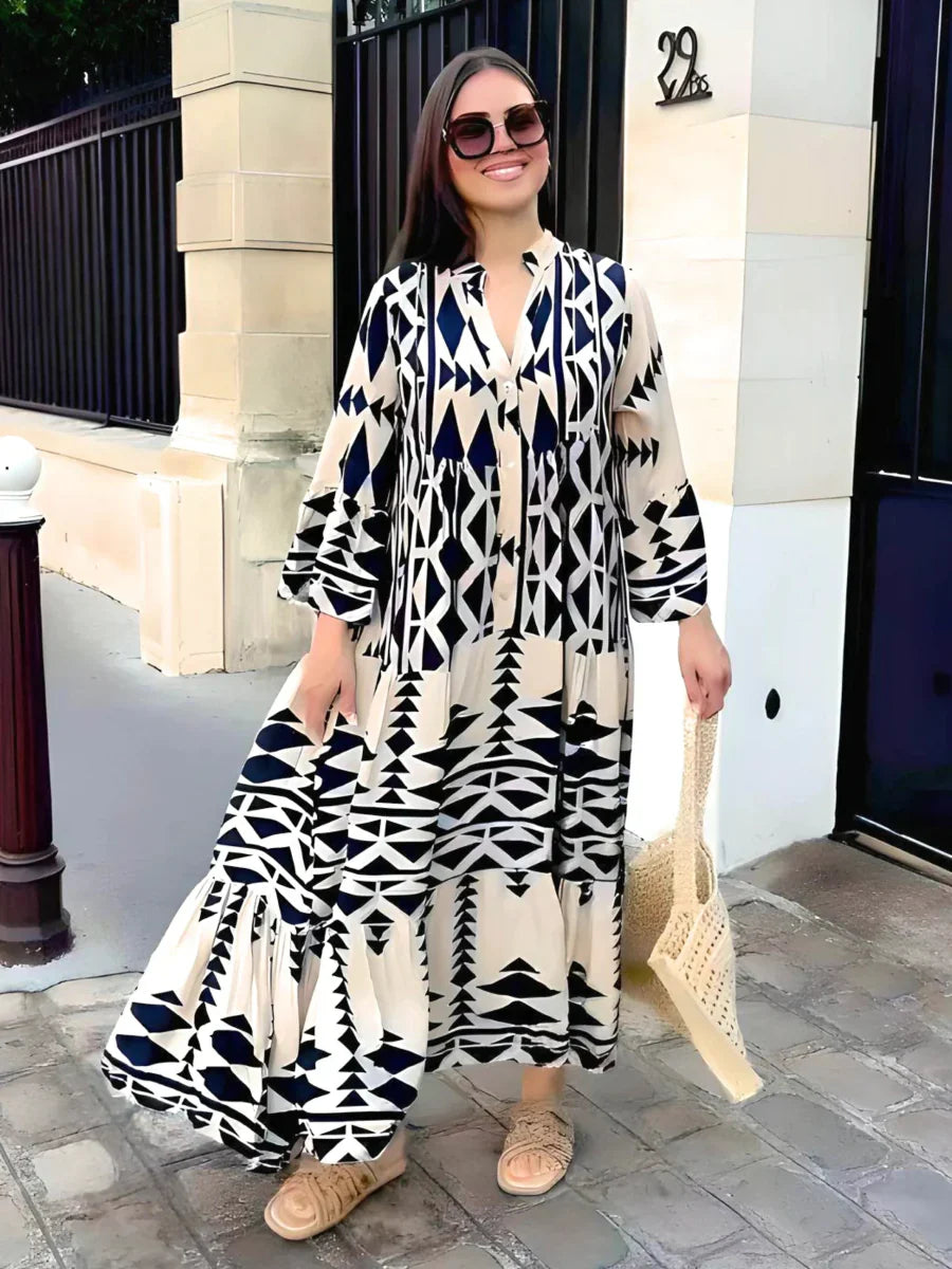 https://cdn.shopify.com/s/files/1/0657/5138/4294/files/rosalie-royal-maxi-dress-camille-boutique-497616_3b1ff26d-d545-4df0-a3b6-ade9fb7e49d0.webp?v=1746095659