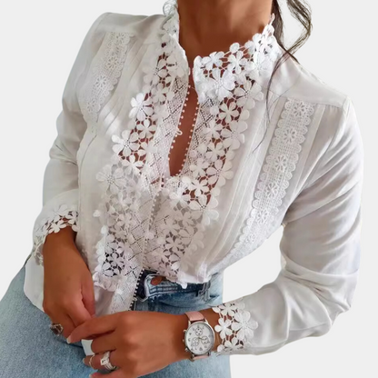 Flatterende kvinders bluse – blomstermønster med blonder, holdbart materiale, til festlige lejligheder 3