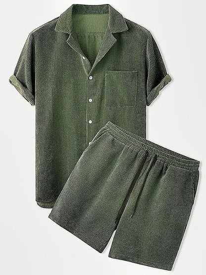 Elegant Herresæt i Rippet Samt med Kortærmet Skjorte og Matchende Shorts til Afslappede og Formelle Anledninger 7