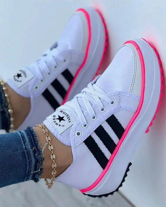 Farverige Sneakers til Damer med Ergonomisk Design og Rutschfaste Sål 0