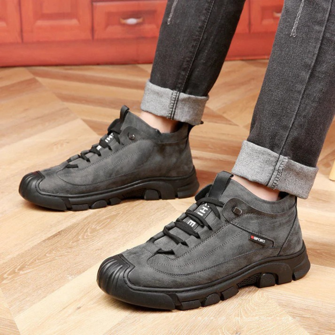 Herresneakers til Vinter med Kunstpelzfutter og Rutschfeste Gummisål, Holdbar Læderkonstruktion og Elastiske Snørebånd 1