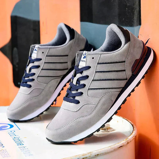 Klassiske Hvide Herresneakers med Minimalistisk Design og Overlegen Komfort til Daglig Brug 0