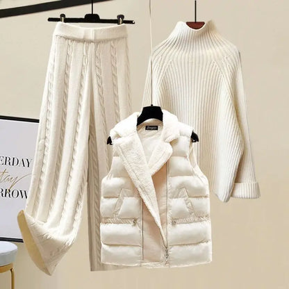 Varmt og komfortabelt kvinders strik sæt – turtleneck sweater, lam vest, strikkede bukser til vinter 2