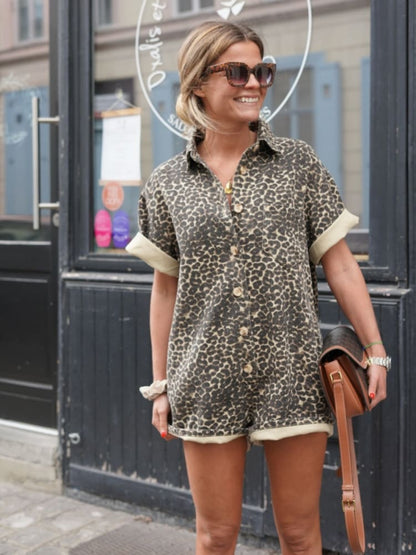 Komfortabelt og struktureret kvinders sommersæt – leopardmønster, polyester, til strand og fritid 2