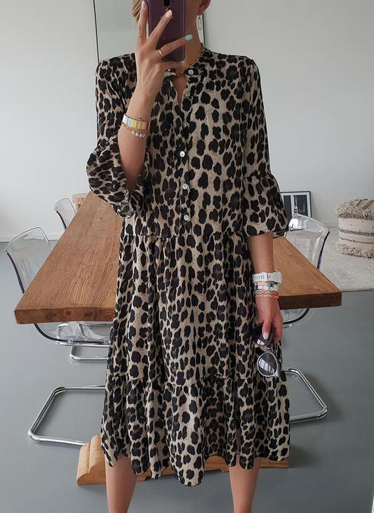 Stilfuld Leopardprint Sommerkjole Til Kvinder I Plus Størrelse - Perfekt Til Sommergarderoben-1